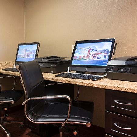 Holiday Inn Express Hotel & Suites Grand Rapids-North By Ihg Walker Buitenkant foto