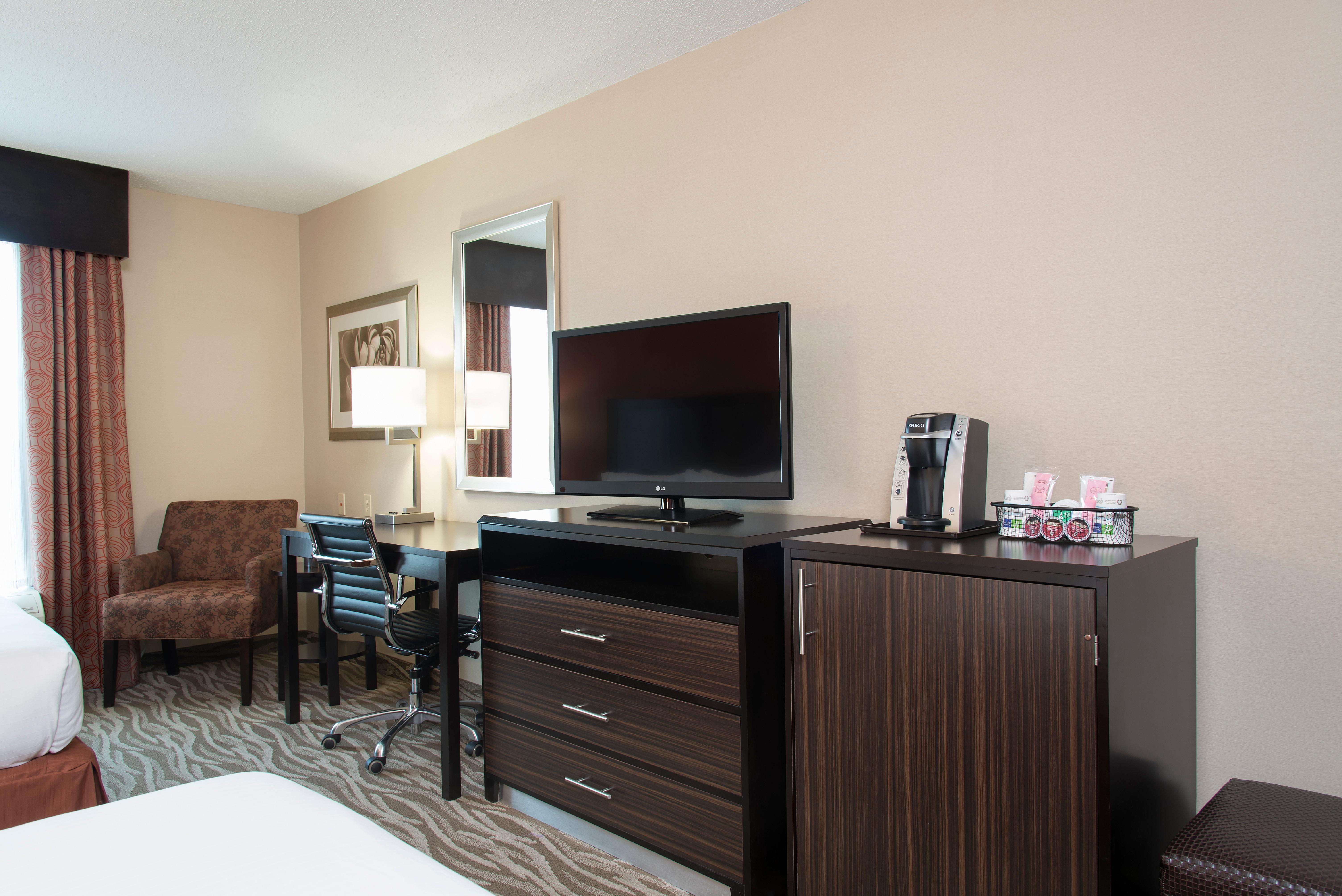 Holiday Inn Express Hotel & Suites Grand Rapids-North By Ihg Walker Buitenkant foto