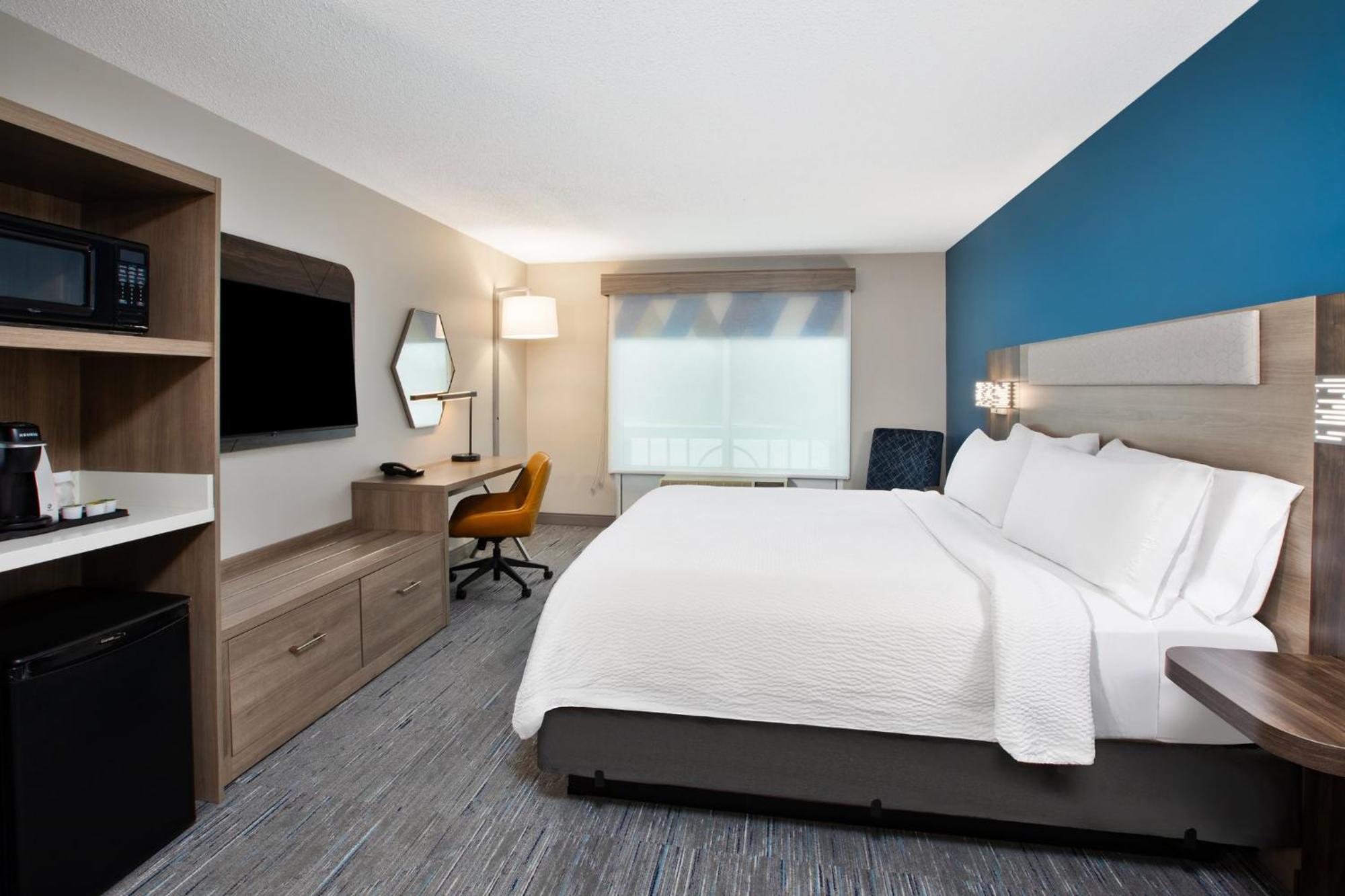 Holiday Inn Express Hotel & Suites Grand Rapids-North By Ihg Walker Buitenkant foto